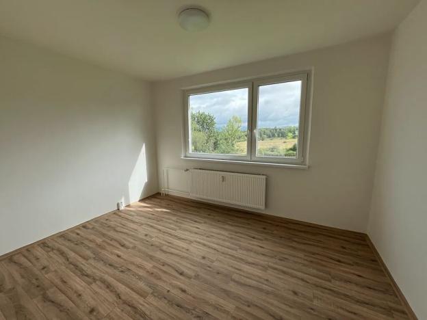 Pronájem bytu 3+1, Česká Lípa, Okružní, 74 m2