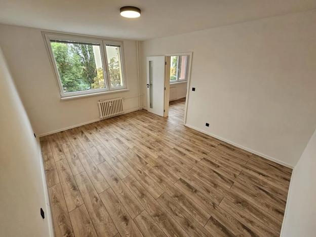 Pronájem bytu 1+1, Litvínov, U Zámeckého parku, 35 m2