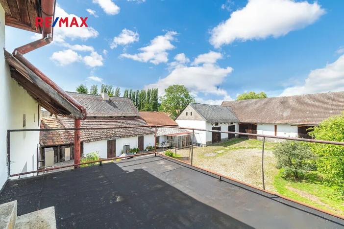 Prodej rodinného domu, Kozárovice, 174 m2