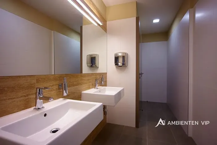 Pronájem kanceláře, Brno, Orlí, 192 m2