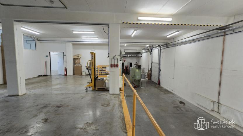 Pronájem obchodního prostoru, Sokolov, Trocnovská, 876 m2