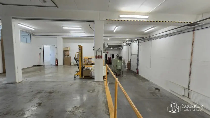 Pronájem obchodního prostoru, Sokolov, Trocnovská, 876 m2