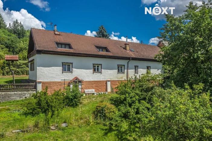 Prodej vícegeneračního domu, Neveklov, 200 m2