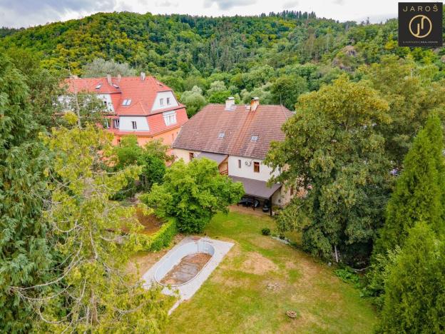 Prodej vily, Roztoky, 300 m2