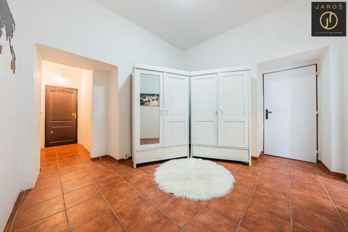 Prodej vily, Roztoky, 300 m2