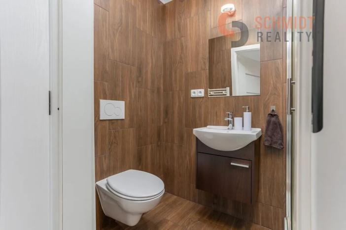 Prodej rodinného domu, Velké Bílovice, nám. Osvoboditelů, 350 m2