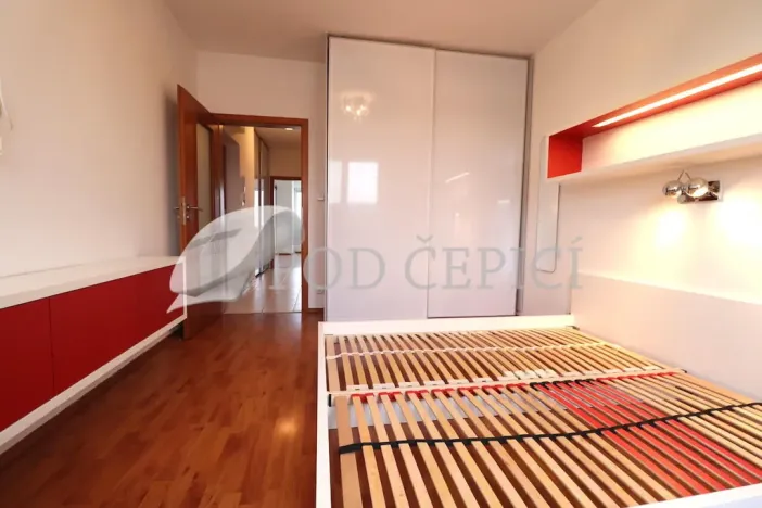 Pronájem bytu 2+kk, Brno - Lesná, Dusíkova, 64 m2
