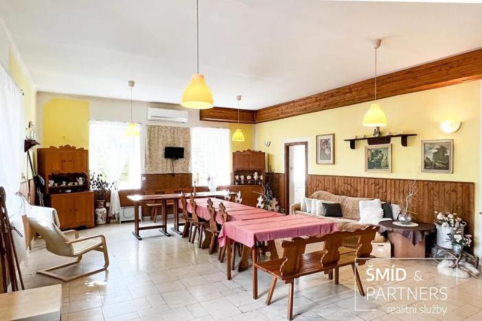 Prodej rodinného domu, Hraběšice, 788 m2