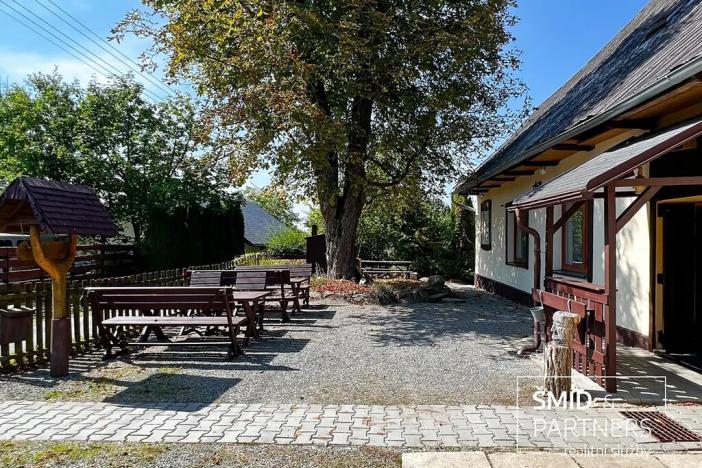 Prodej rodinného domu, Hraběšice, 788 m2