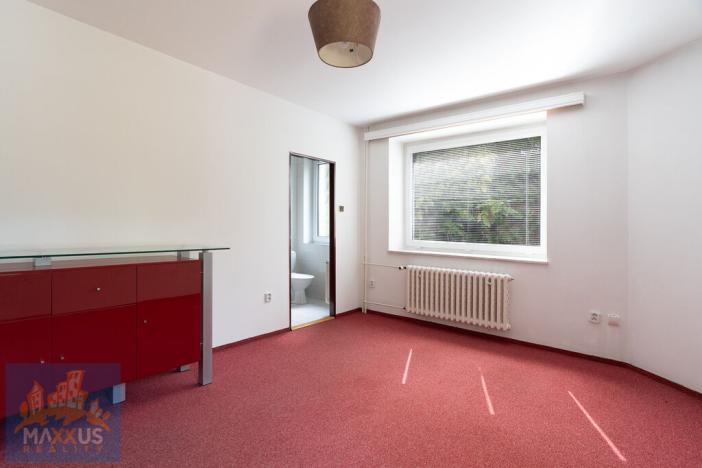 Pronájem rodinného domu, Praha - Lhotka, Na dlouhé mezi, 436 m2