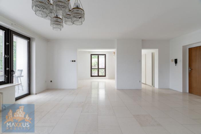 Pronájem rodinného domu, Praha - Lhotka, Na dlouhé mezi, 436 m2