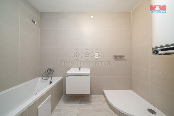 Prodej bytu 3+1, Maletín - Starý Maletín, 68 m2