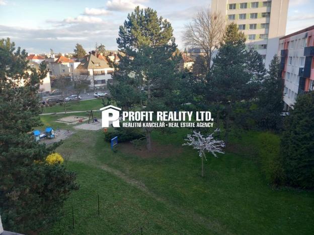 Pronájem bytu 1+1, Hradec Králové - Nový Hradec Králové, Hrdého, 36 m2