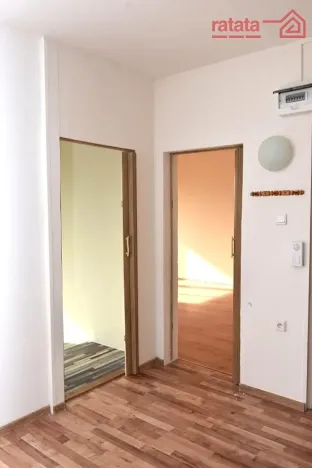 Pronájem bytu 2+1, Chomutov, Zahradní, 59 m2