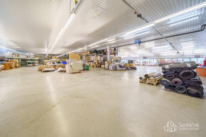 Prodej výrobních prostor, Krásno, Kladenská, 4900 m2