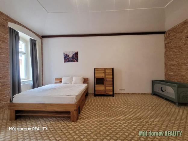 Prodej komerční nemovitosti, Praha - Nové Město, U půjčovny, 80 m2