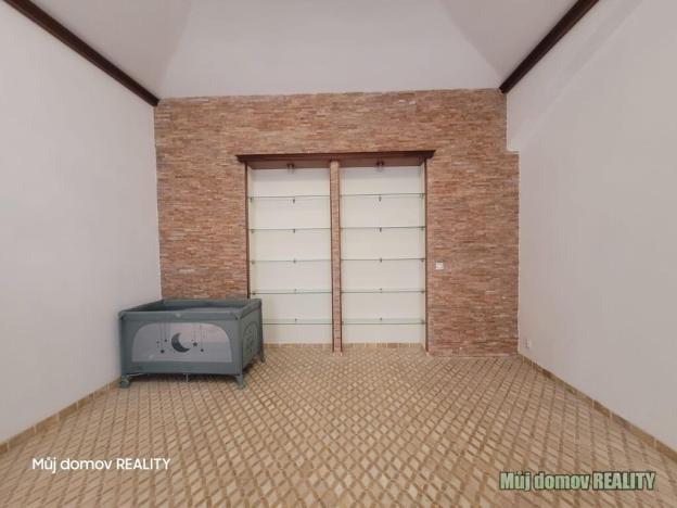 Prodej komerční nemovitosti, Praha - Nové Město, U půjčovny, 80 m2