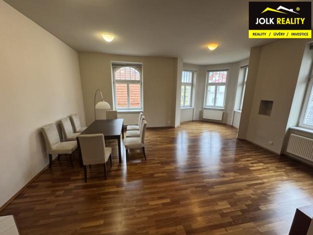 Pronájem bytu 3+kk, Opava, Horní náměstí, 109 m2