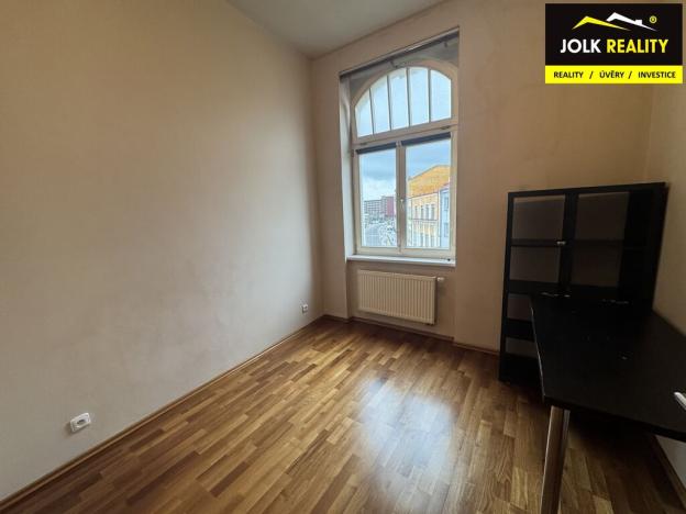 Pronájem bytu 3+kk, Opava, Horní náměstí, 109 m2