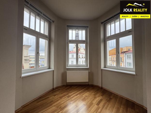 Pronájem bytu 3+kk, Opava, Horní náměstí, 109 m2