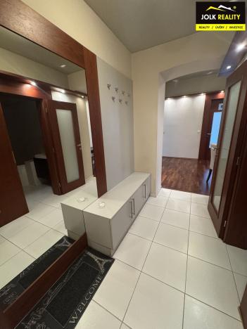 Pronájem bytu 3+kk, Opava, Horní náměstí, 109 m2