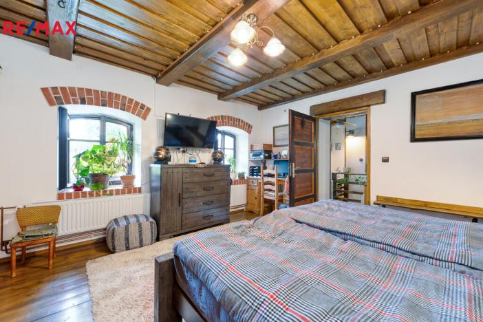 Prodej rodinného domu, Všechlapy, 200 m2