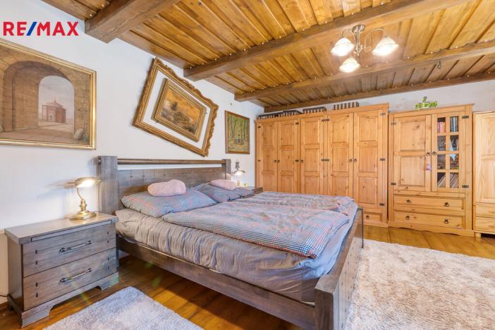 Prodej rodinného domu, Všechlapy, 200 m2