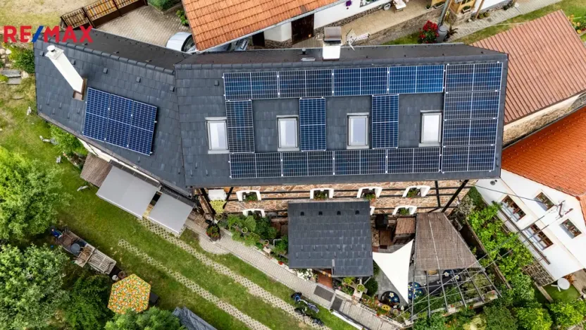 Prodej rodinného domu, Všechlapy, 200 m2