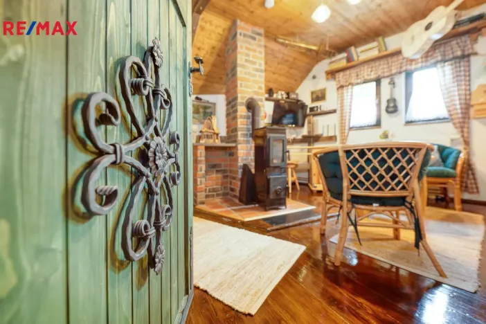 Prodej rodinného domu, Všechlapy, 200 m2