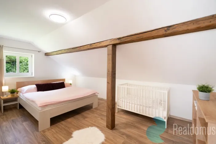 Prodej vícegeneračního domu, Rožmberk nad Vltavou, 302 m2