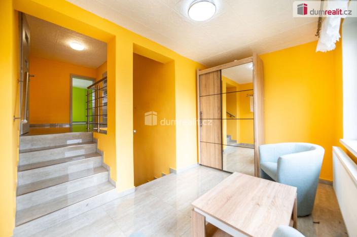 Prodej rodinného domu, Strmilov, Studenská, 260 m2