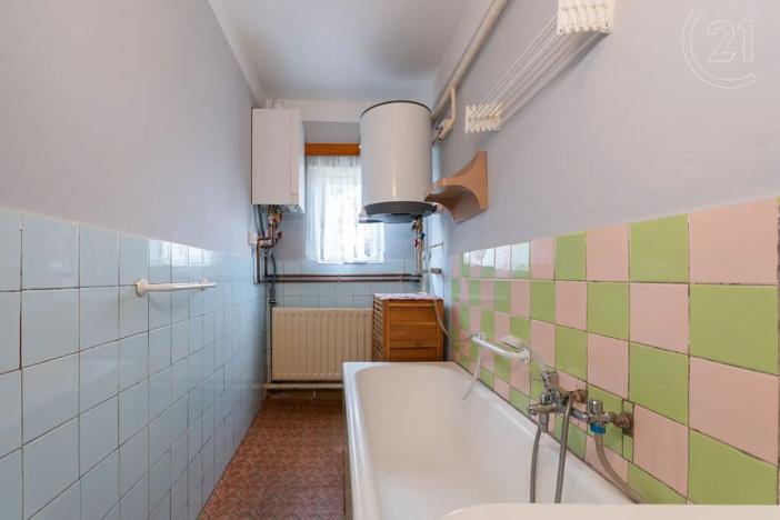 Prodej rodinného domu, Podolanka, 147 m2