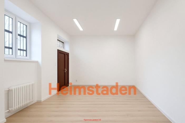 Pronájem obchodního prostoru, Havířov - Šumbark, nám. T. G. Masaryka, 122 m2