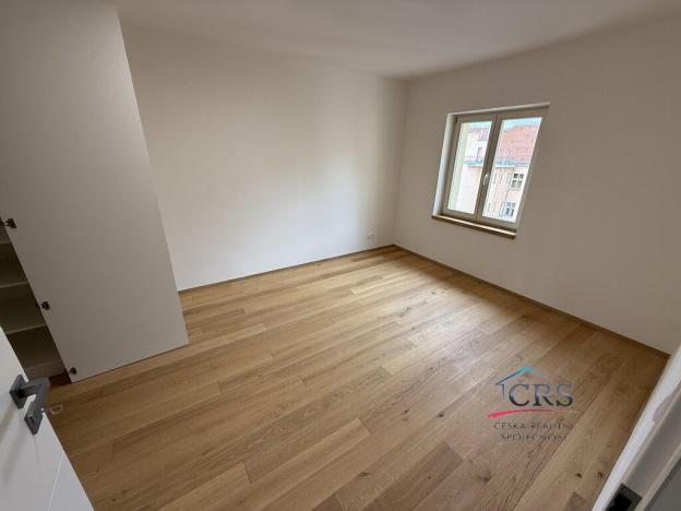 Pronájem bytu 3+kk, Praha - Žižkov, Pospíšilova, 96 m2