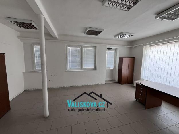 Pronájem kanceláře, Hulín, 80 m2