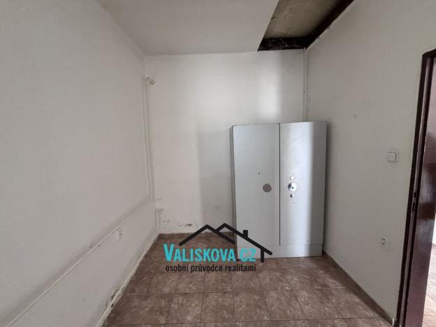 Pronájem kanceláře, Hulín, 80 m2