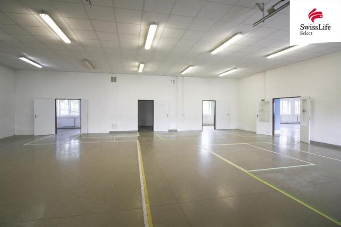 Prodej výrobních prostor, Kamenice, 783 m2