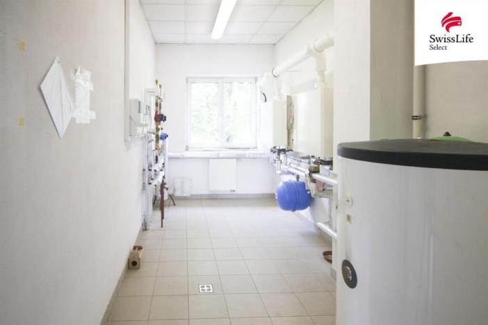 Prodej výrobních prostor, Kamenice, 783 m2