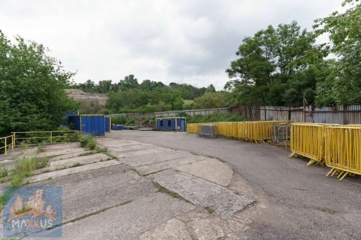 Pronájem komerčního pozemku, Praha - Hloubětín, Kbelská, 3070 m2