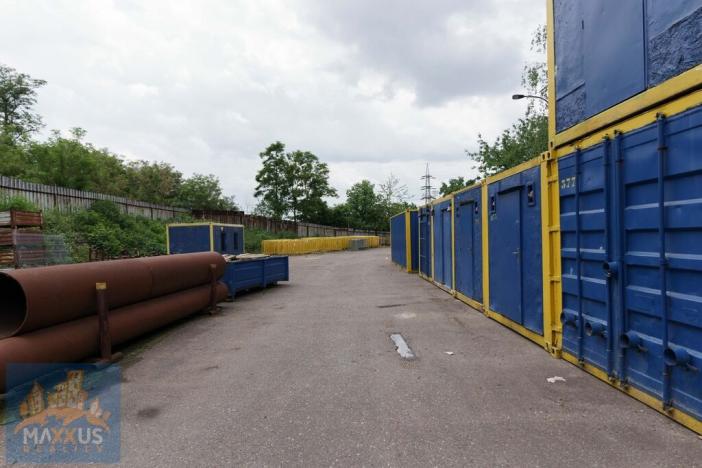 Pronájem komerčního pozemku, Praha - Hloubětín, Kbelská, 3070 m2