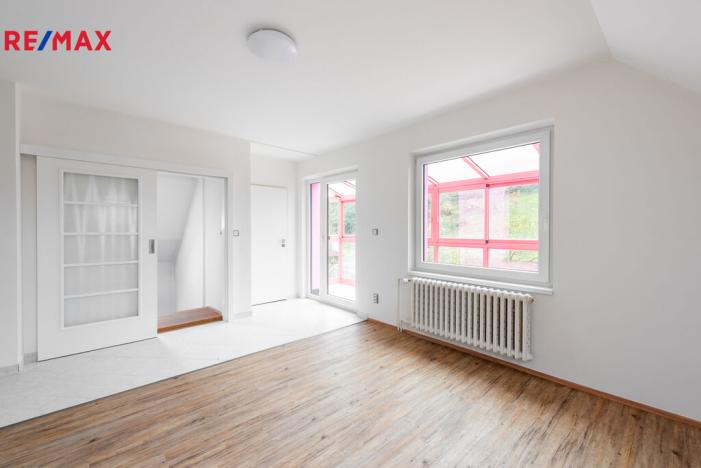 Prodej vily, Měchenice, Hlavní, 330 m2