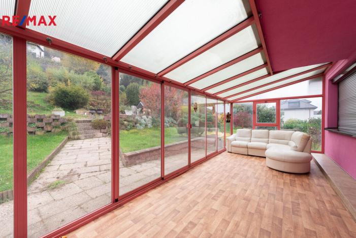 Prodej vily, Měchenice, Hlavní, 330 m2