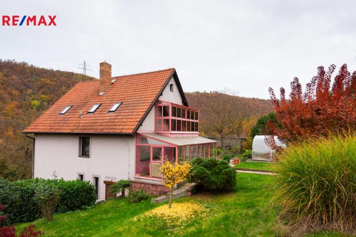 Prodej vily, Měchenice, Hlavní, 330 m2