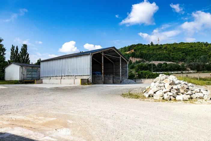 Prodej komerčního pozemku, Čebín, 17681 m2