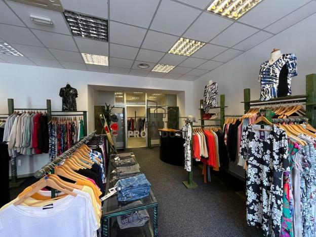 Pronájem obchodního prostoru, Hodonín, Národní třída, 110 m2