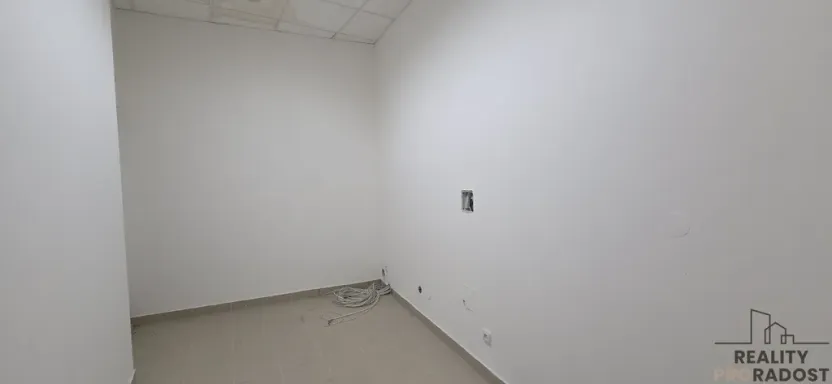 Pronájem obchodního prostoru, Hodonín, Národní třída, 110 m2