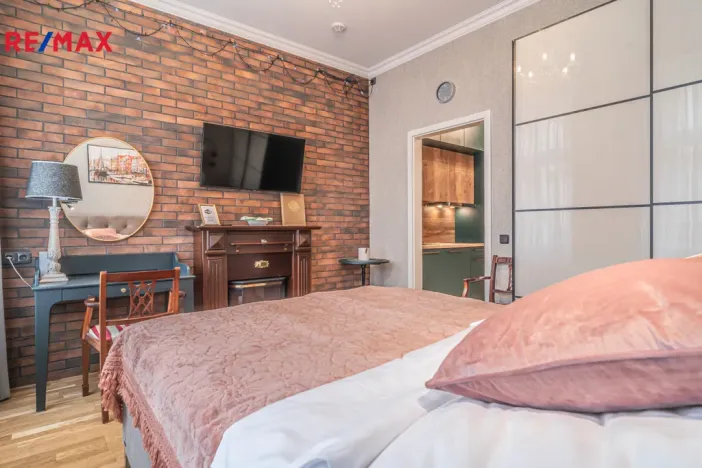 Pronájem bytu 1+kk, Praha - Nové Město, Tyršova, 22 m2