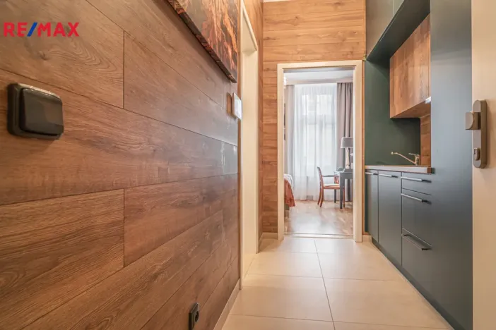 Pronájem bytu 1+kk, Praha - Nové Město, Tyršova, 22 m2