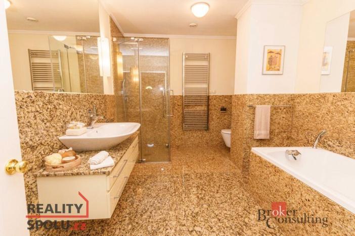 Pronájem rodinného domu, Krupka - Maršov, Angreštový sad, 368 m2