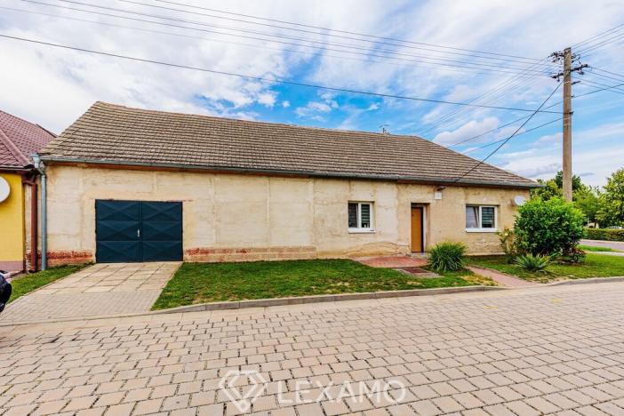 Prodej rodinného domu, Hevlín, 118 m2